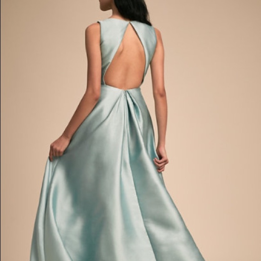 NWT Monique lLhuillier Ball Gown in Sky
